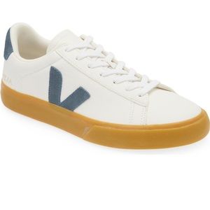 Men veja campo sneakers